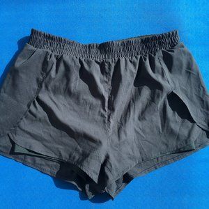 Girlfriend Collective Trail Shorts, Moss (Medium)